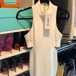 Elizabeth and James  dress size 2.